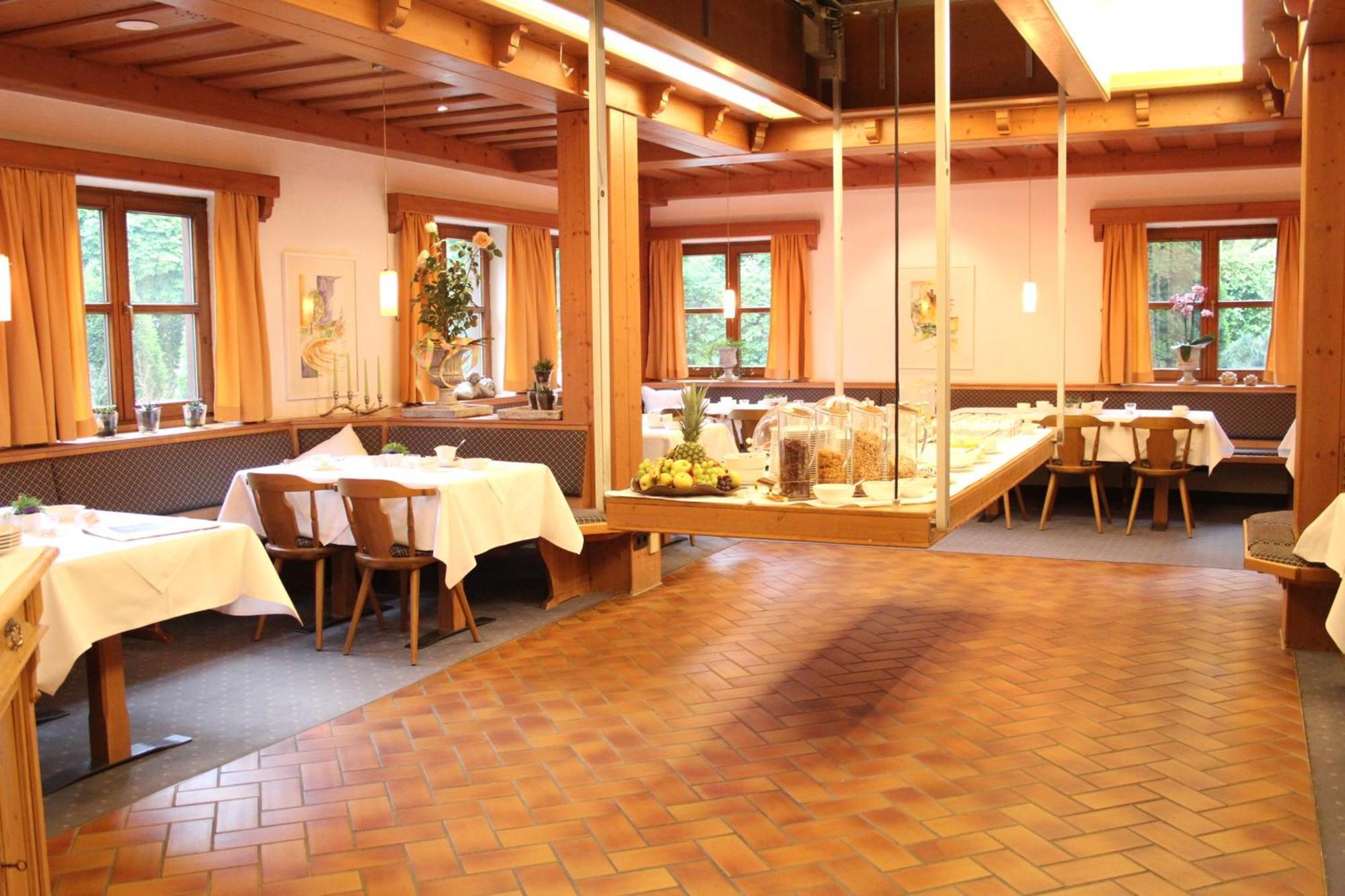 Landhotel Groenenbach Бад-Грёненбах Экстерьер фото
